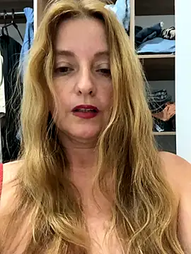 moniquerainx online show from 24, 10, 2025