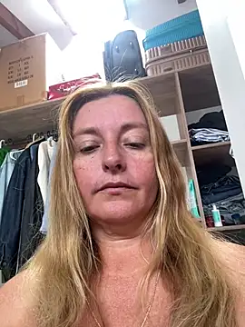 Snapshot of moniquerainx chatting on 26, 6, 2026 moniquerainx online show from 26, 6, 2026