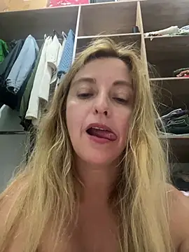 moniquerainx online show from 21, 4, 2026