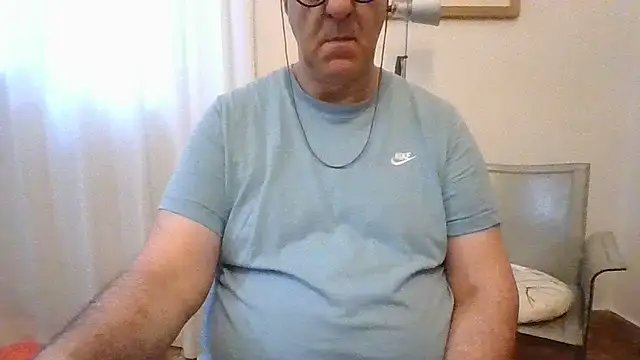 Snapshot of ANONIMO7735 chatting on 11, 6, 2026 ANONIMO7735 online show from 11, 6, 2026