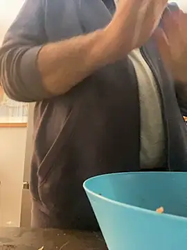 ANONIMO7735 online show from 9, 11, 2025