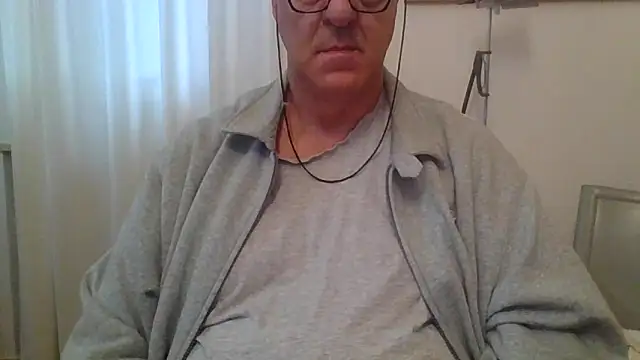 ANONIMO7735 online show from 19, 10, 2025