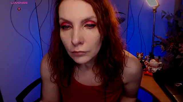 JohansonKatie online show from 3, 12, 2025