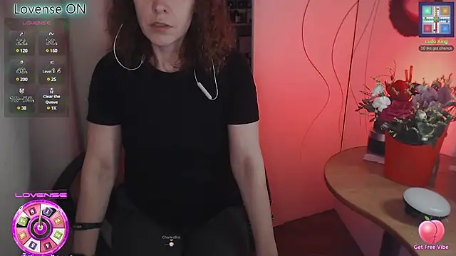 JohansonKatie online show from 17, 2, 2025