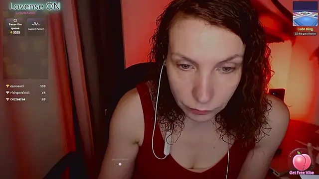 JohansonKatie online show from 4, 3, 2025