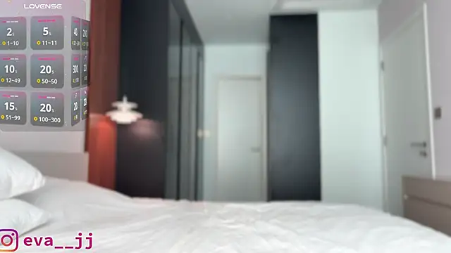 Eva JJ online show from 6, 2, 2026