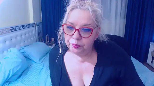 SonyaHotMilf online show from 1, 12, 2025