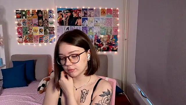 MilenaSaint online show from 1, 3, 2025