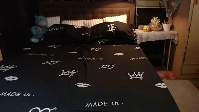 xheavenlytrans online show from 18, 2, 2026