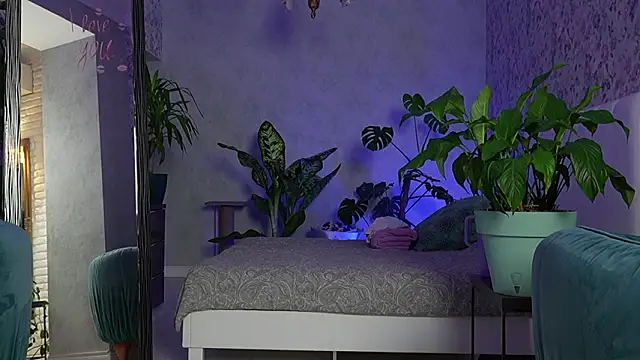 ClaraBendover online show from 13, 2, 2026