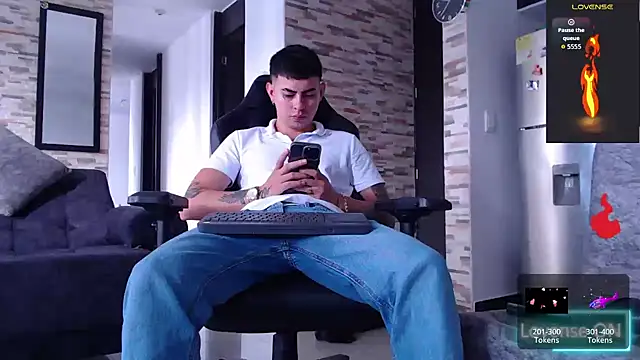 Lobito xxxl online show from 19, 11, 2025