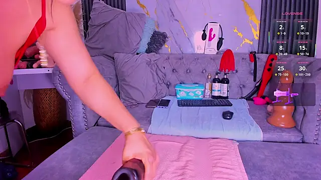 dailly hot online show from 8, 2, 2026