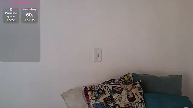Snapshot of ninaa_fox chatting on 16, 7, 2026 ninaa fox online show from 16, 7, 2026