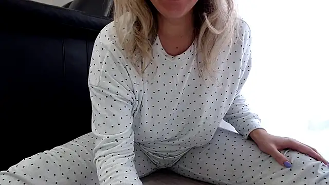 SofiaLenis online show from 12, 1, 2025