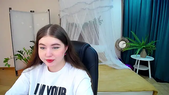 NicoleFoxery online show from 9, 3, 2025