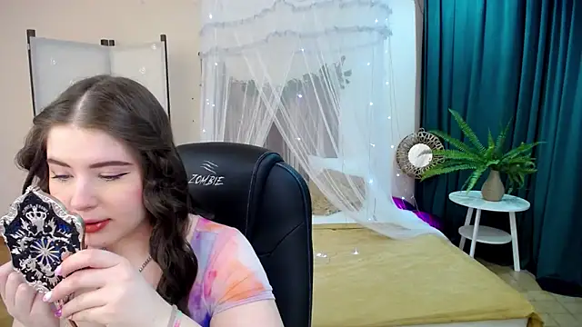 NicoleFoxery online show from 4, 3, 2025