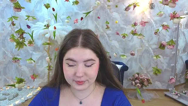 NicoleFoxery online show from 6, 4, 2026