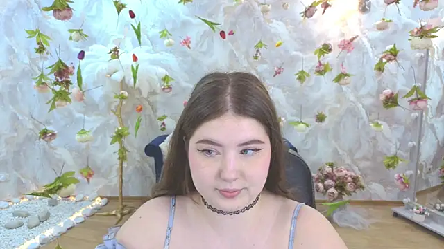 NicoleFoxery online show from 17, 5, 2026