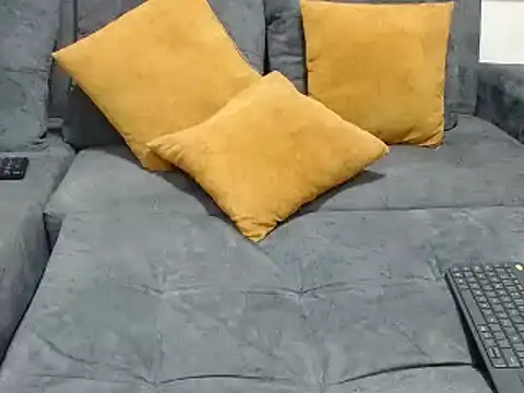 kamila-diablita online show from 10, 1, 2025