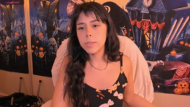 Evie-Luna online show from 26, 10, 2025