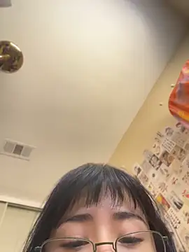Evie-Luna online show from 15, 5, 2026