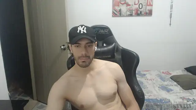 Snapshot of samuelgarcia_ chatting on 4, 8, 2026 samuelgarcia online show from 4, 8, 2026