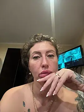 Snapshot of Avtosluts777 chatting on 11, 11, 2025 Avtosluts777 online show from 11, 11, 2025