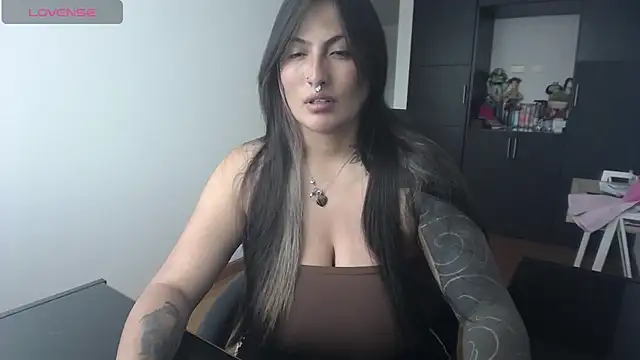 michell fun23 online show from 26, 10, 2025