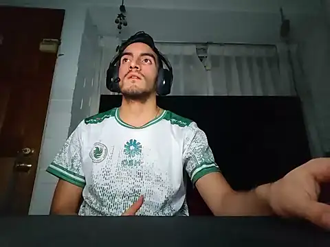 TommyMomentum online show from 8, 4, 2026