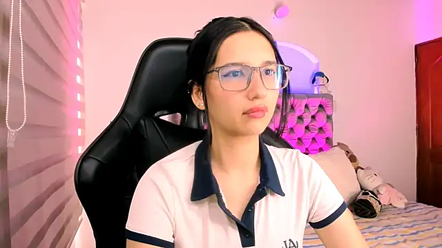 Luniverse online show from 2, 12, 2025