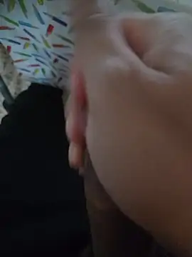 Snapshot of zakimir123 chatting on 8, 4, 2026 zakimir123 online show from 8, 4, 2026