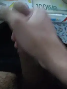 Snapshot of zakimir123 chatting on 6, 4, 2026 zakimir123 online show from 6, 4, 2026