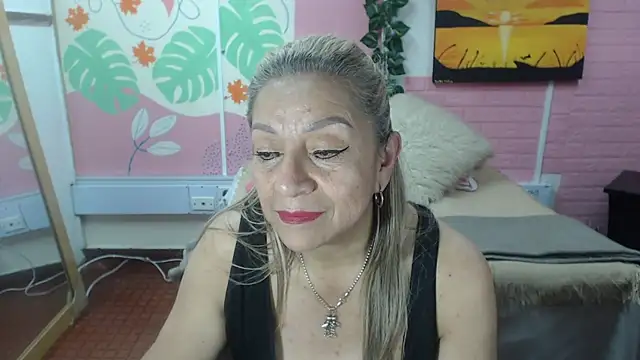 Snapshot of ZAMANTHA chatting on 15, 5, 2026 ZAMANTHA online show from 15, 5, 2026