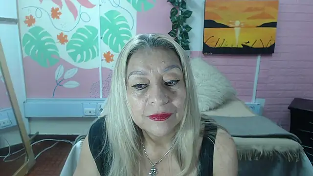 Snapshot of ZAMANTHA chatting on 20, 5, 2026 ZAMANTHA online show from 20, 5, 2026