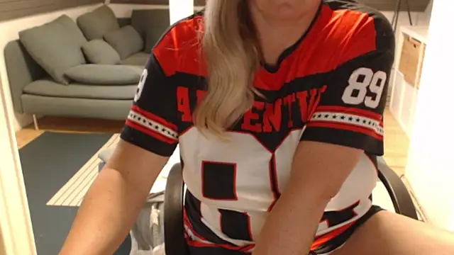 KimMitchelli online show from 8, 1, 2026