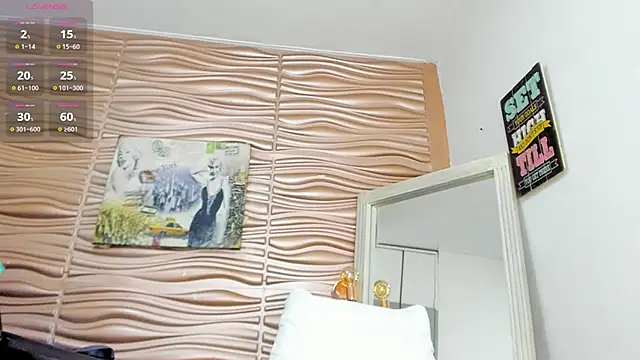 mia pineda online show from 21, 3, 2026