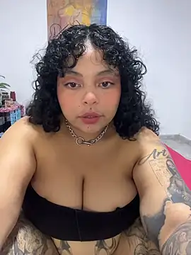 PrincessLauren420 online show from 24, 11, 2025