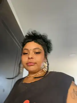 Snapshot of PrincessLauren420 chatting on 7, 5, 2026 PrincessLauren420 online show from 7, 5, 2026