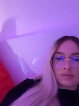 mollyxxx online show from 2, 11, 2025