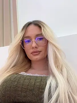 mollyxxx online show from 22, 10, 2025