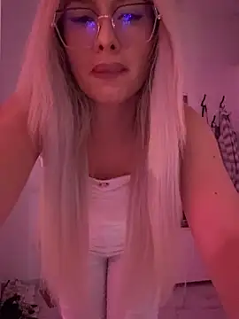 mollyxxx online show from 7, 10, 2025