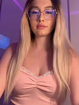 mollyxxx online show from 10, 3, 2026