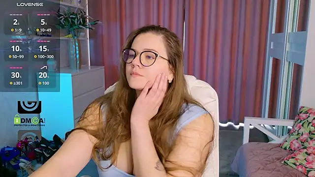 KellyKleine online show from 21, 4, 2026