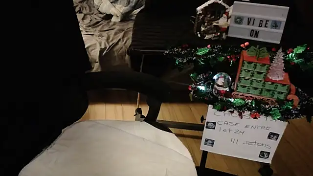 Cocotinexo online show from 4, 12, 2025