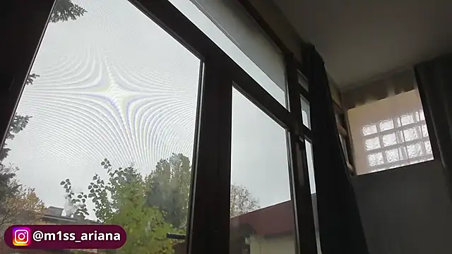 Snapshot of Miss_Ariana_ chatting on 7, 11, 2025 Miss Ariana online show from 7, 11, 2025