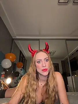 RockQueen A online show from 26, 10, 2025