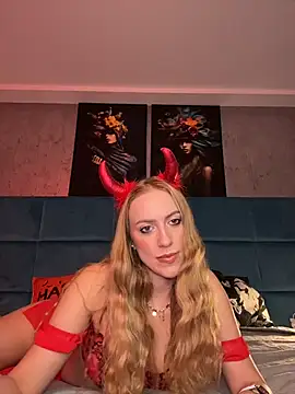 RockQueen A online show from 27, 10, 2025