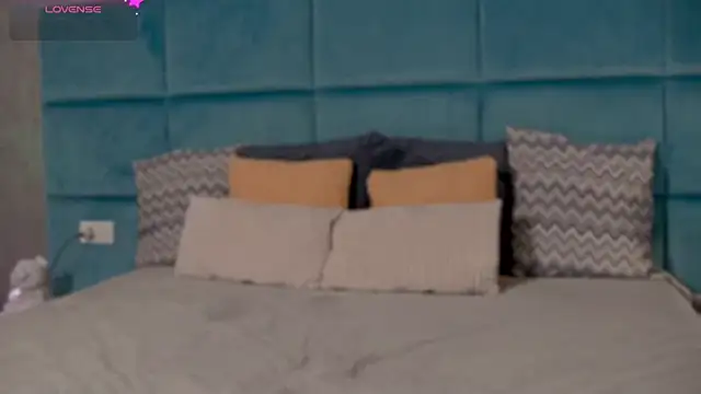 RockQueen A online show from 8, 10, 2025