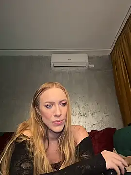 RockQueen A online show from 14, 12, 2025