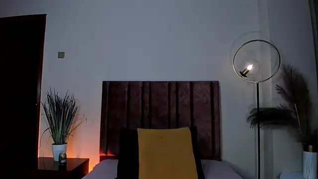 Snapshot of JupiteFox chatting on 7, 5, 2026 JupiteFox online show from 7, 5, 2026